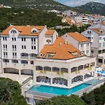 Hotel Stella