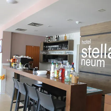 Stella Neum