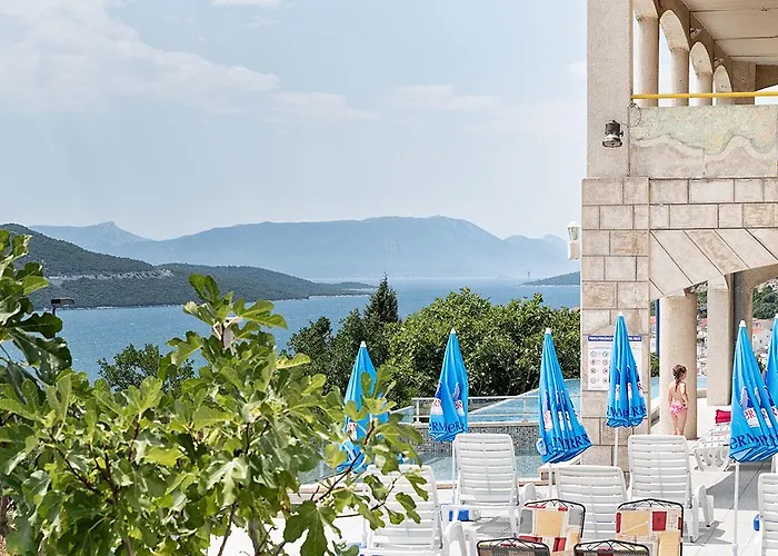 Stella 3* Neum